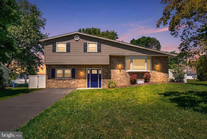 Property Photo:  259 Nollyn Drive  PA 17313 