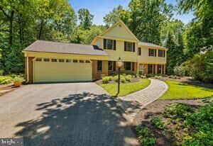Property Photo:  11311 Handlebar Road  VA 20191 