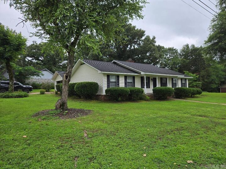 Property Photo: 16 Cedar Creek Drive AR 72830