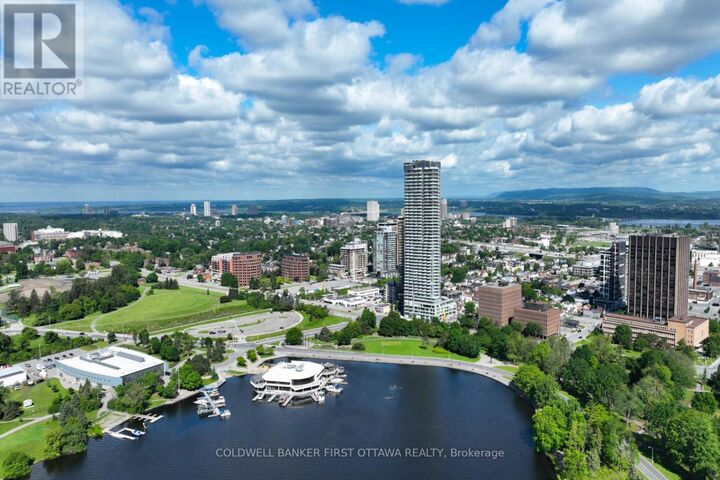 Property Photo:  805 Carling Avenue 3903  ON K1S 5W9 