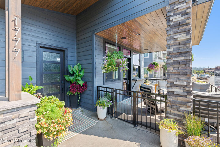 Property Photo:  1777 W Bellerive Ln  ID 83814 