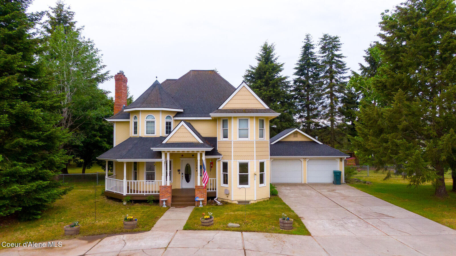 Property Photo:  1264 W Garwood Rd  ID 83858 