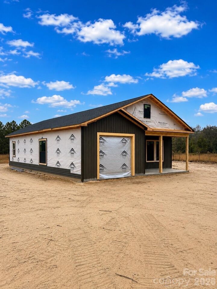 Property Photo: 1140 Miller Flat Road SC 29718