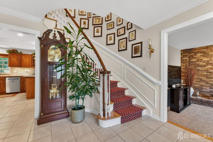 Property Photo:  460 Elwood Street  NJ 08854 