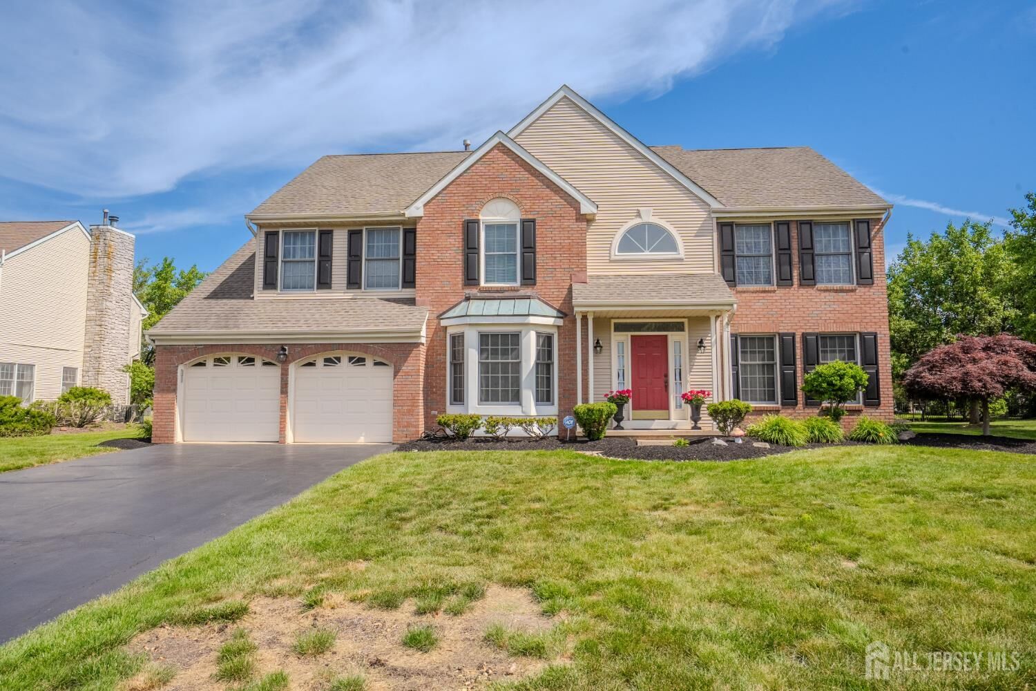 Property Photo: 26 Kinglet Drive S NJ 08512