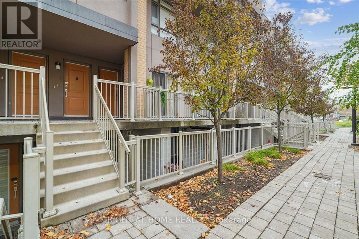 Property Photo:  90 Orchid Place Drive 304  ON M1B 0C4 