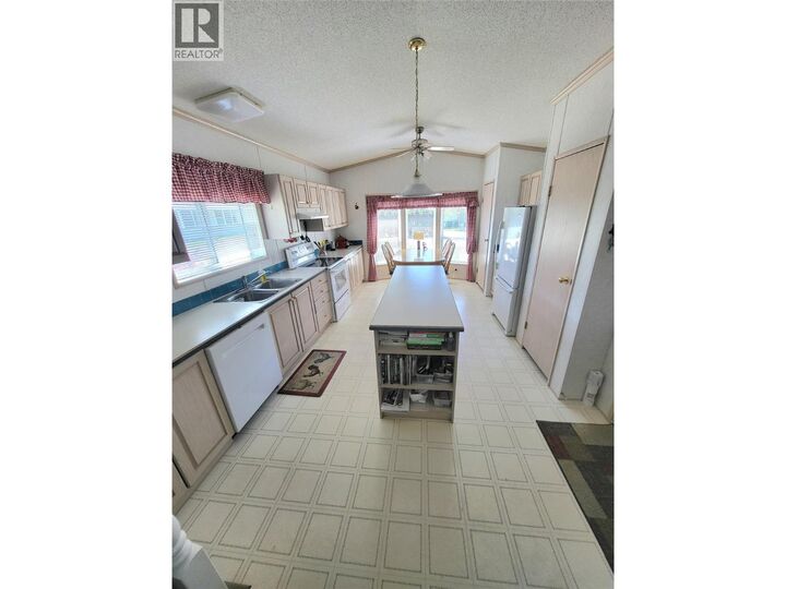 Photo de la propriété:  321 Yorkton Avenue 12  BC V2A 3V6 