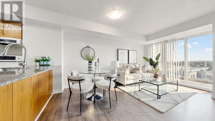 Property Photo:  50 Disera Drive 811  ON L4J 9E9 