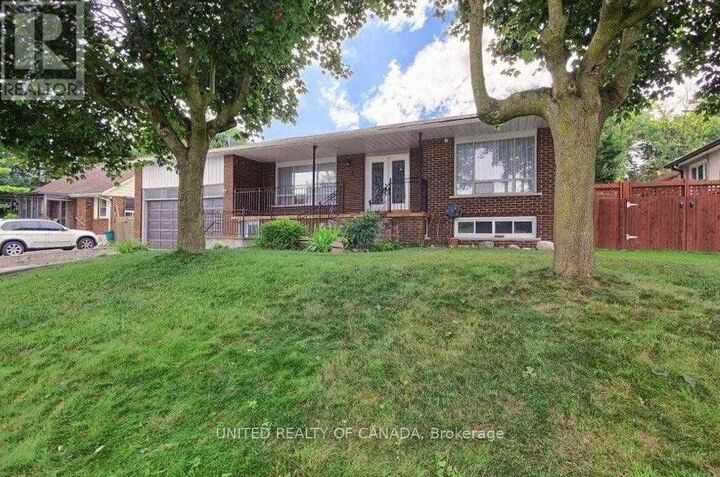 Property Photo:  13 George Street Lwer-2  ON L4E 2T5 