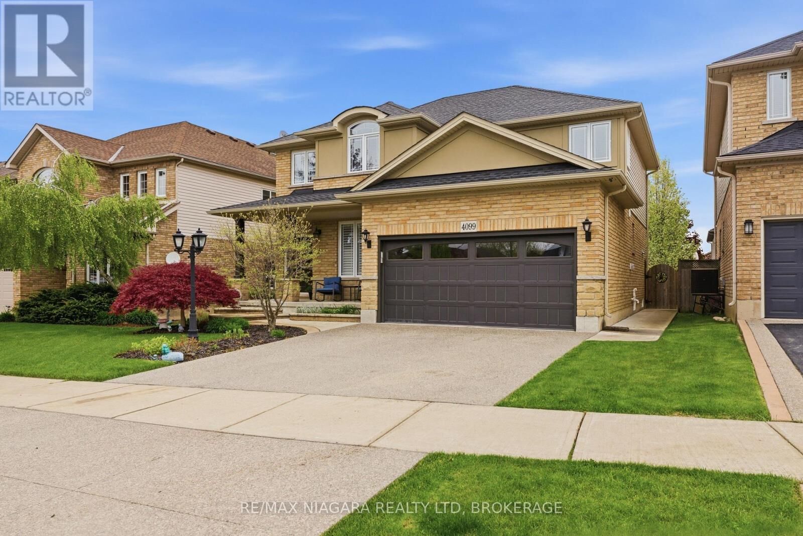 Property Photo:  4099 Highland Park Drive  ON L3J 0L7 