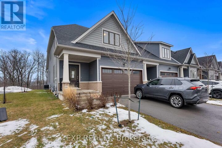 Photo de la propriété:  4311 Mann Street 38  ON L2G 3K2 