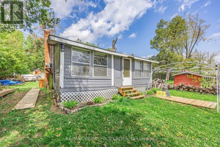 Property Photo:  1947 Woods Bay Road  ON L3V 6H3 