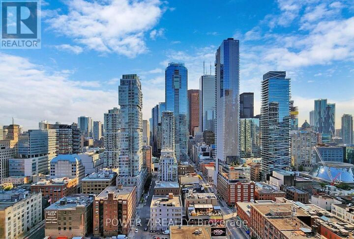 Property Photo:  290 Adelaide Street West 1903  ON M5V 1P6 