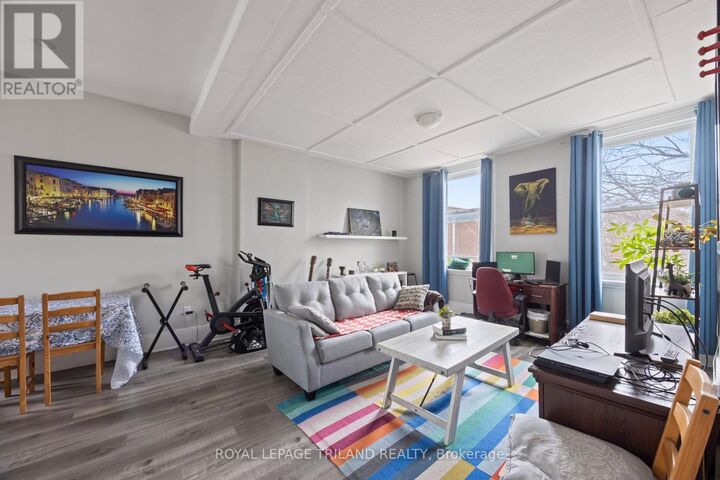 Property Photo:  434 Dufferin Avenue  ON N6B 1Z6 