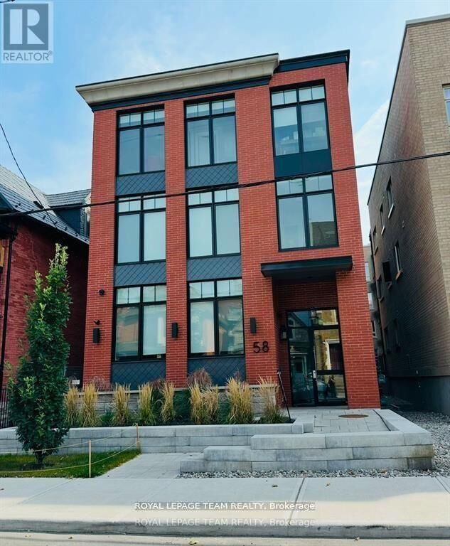 Property Photo:  58 Florence Street 2  ON K2P 0W7 