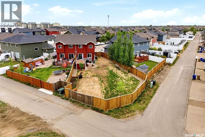 Property Photo:  4550 Green Poplar Lane  SK S4V 3H6 