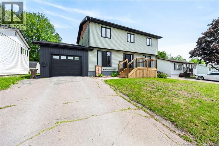 Property Photo:  296 Buckingham Avenue  NB E1B 2P2 