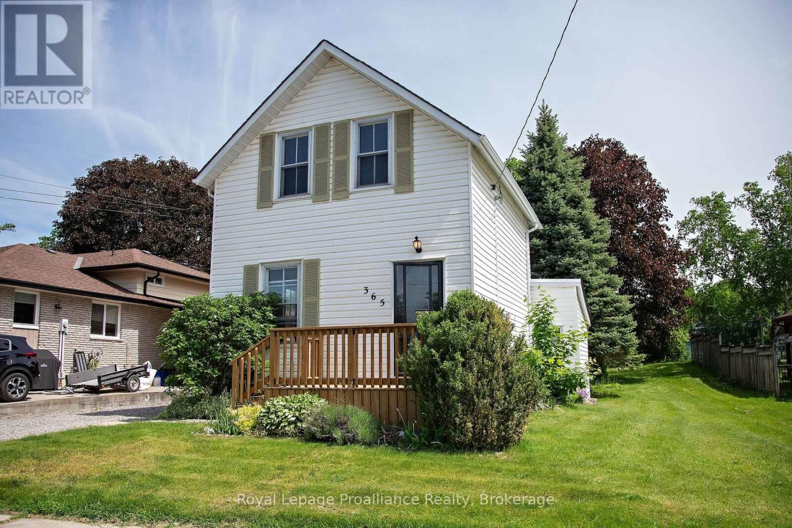Property Photo:  365 St. Joseph Street  ON K0K 3J0 