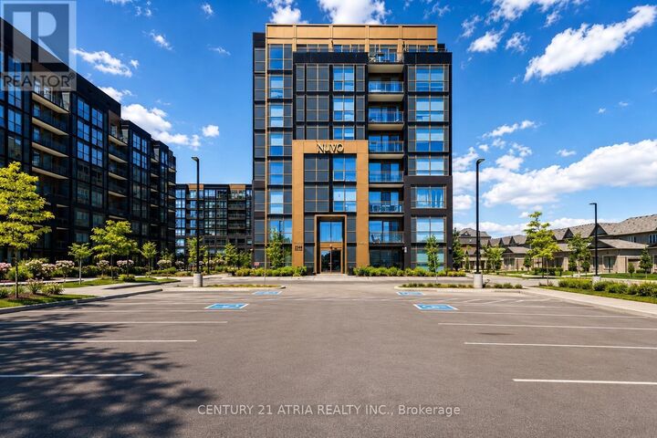 Property Photo:  2343 Khalsa Gate Ph811  ON L6M 5R6 