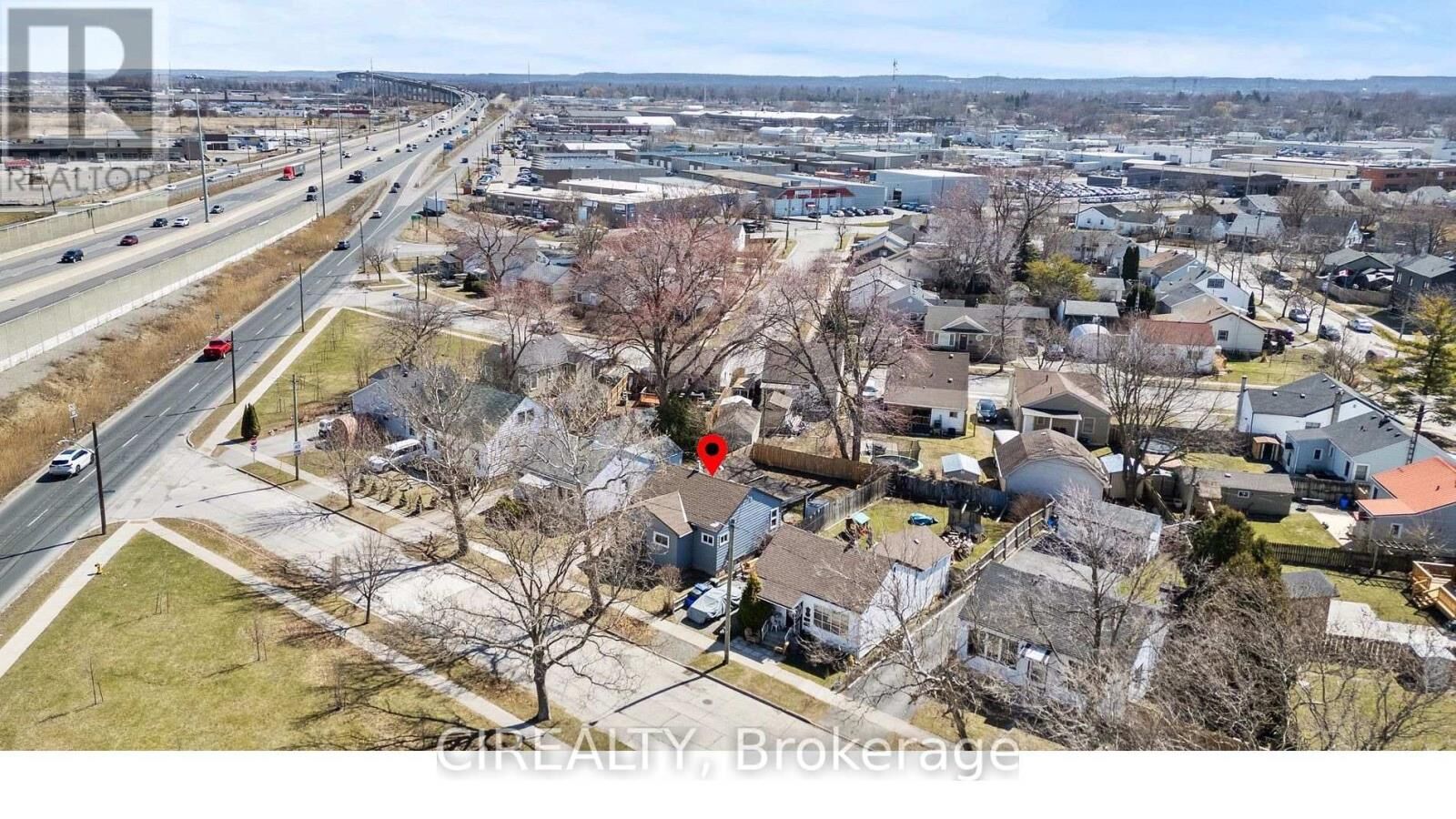 Property Photo:  14 Elmwood Avenue  ON L2R 2T7 