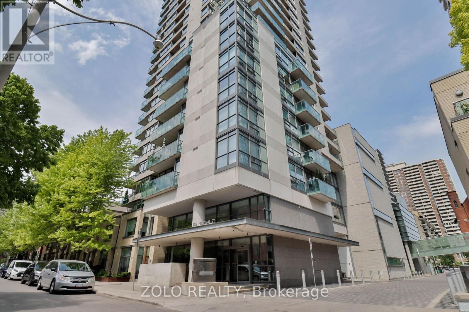 Property Photo:  285 Mutual Street 709  ON M4Y 3C5 