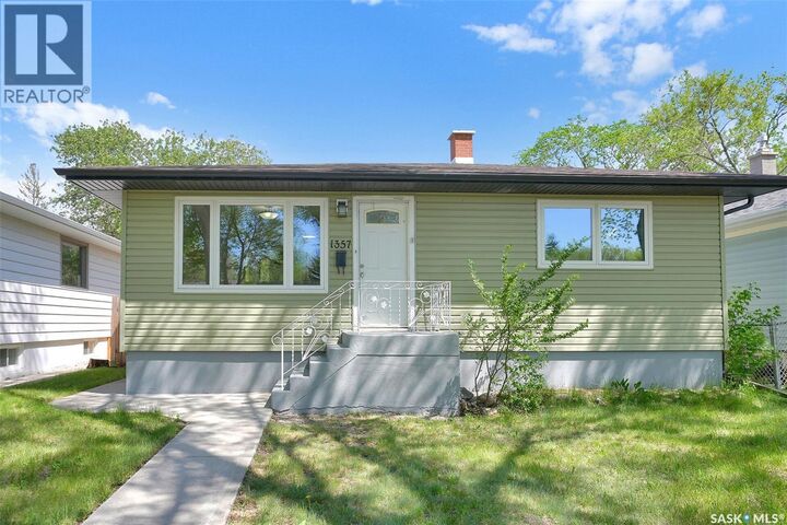 Property Photo:  1357 Aberdeen Street  SK S4T 5K3 