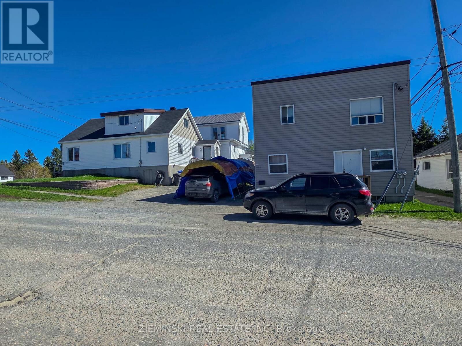 Property Photo:  115 Pollock Street  ON P2N 1Z1 