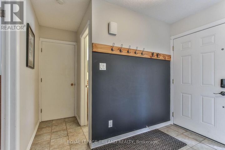 Property Photo:  22 York Street  ON N0L 1E0 
