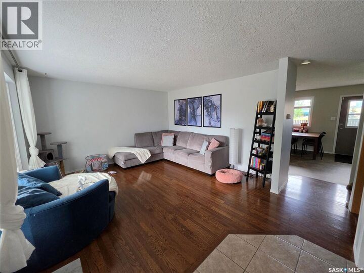 Property Photo:  9 Stack Crescent  SK S9X 1B6 