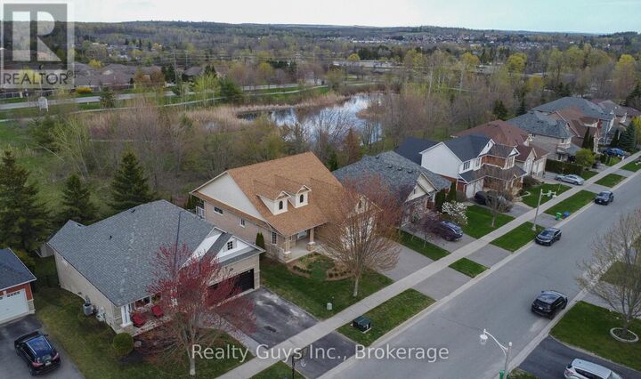 Property Photo:  407 Carriage Lane  ON K9L 2A5 