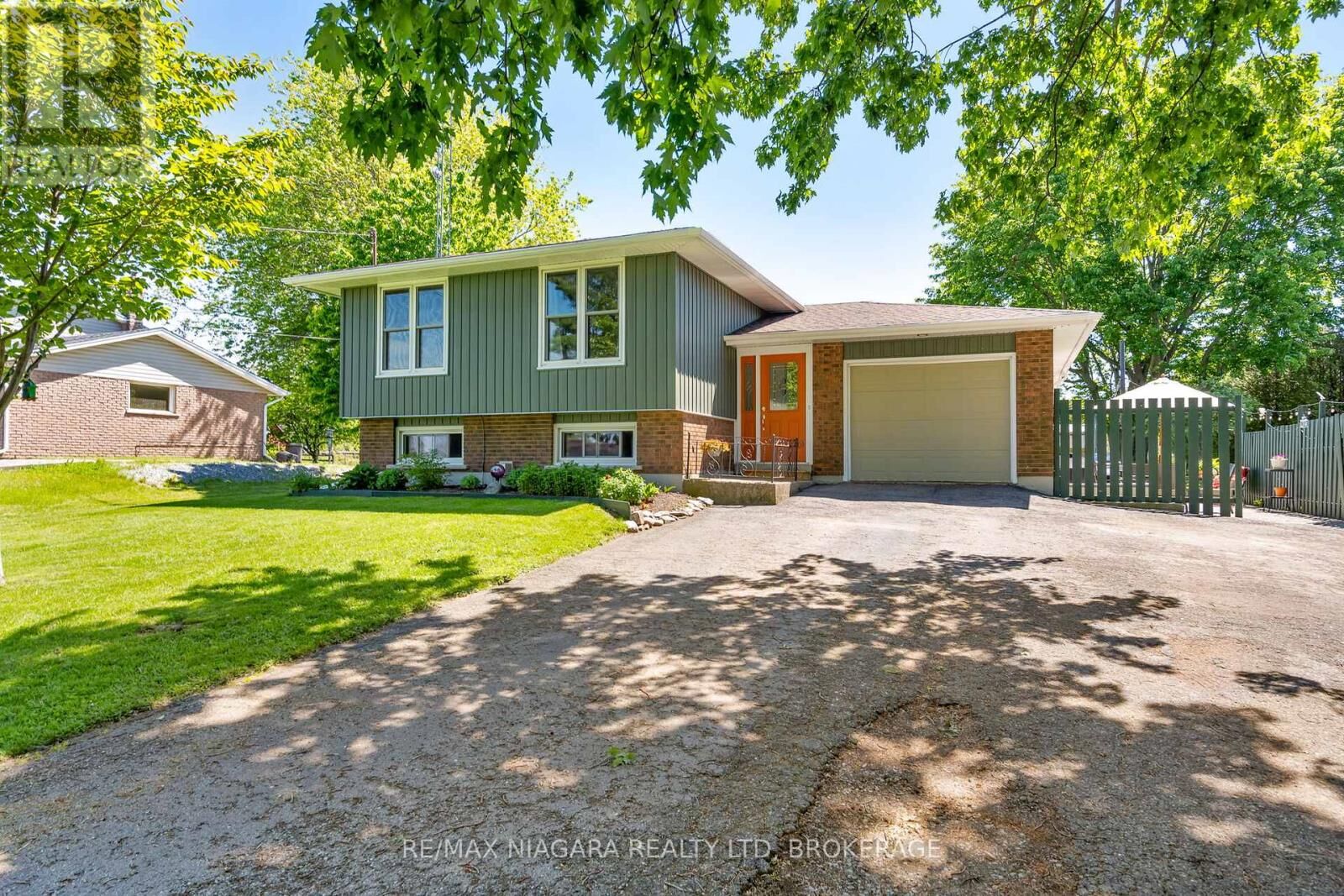 Property Photo:  11611 Burnaby Road  ON L0S 1V0 
