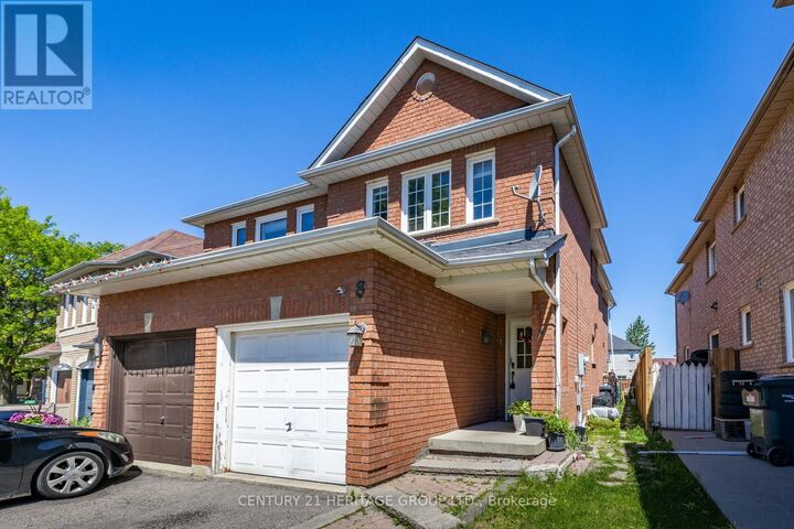 Property Photo:  8 Caruso Drive  ON L6Y 5B1 