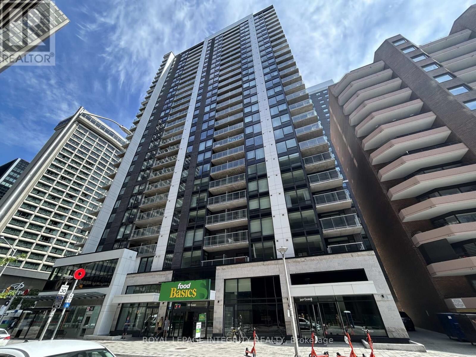 Property Photo:  340 Queen Street 810  ON K1R 0G1 