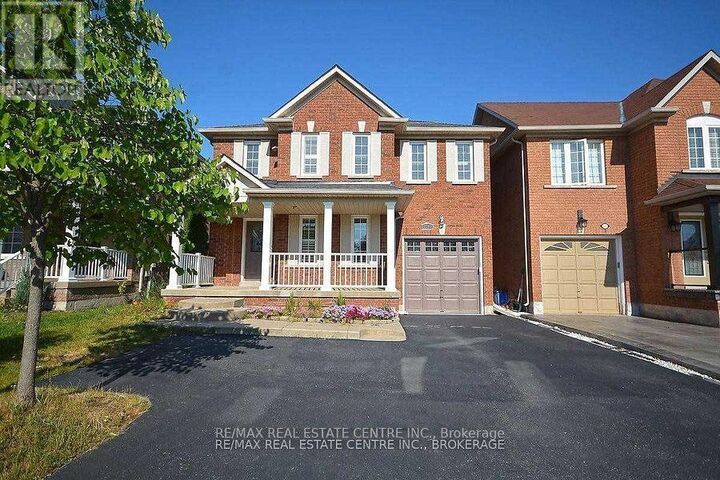 Property Photo:  2343 Pine Glen Road  ON L6M 5J3 
