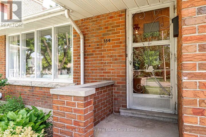Property Photo: 354 West Gore Street ON N5A 1L1