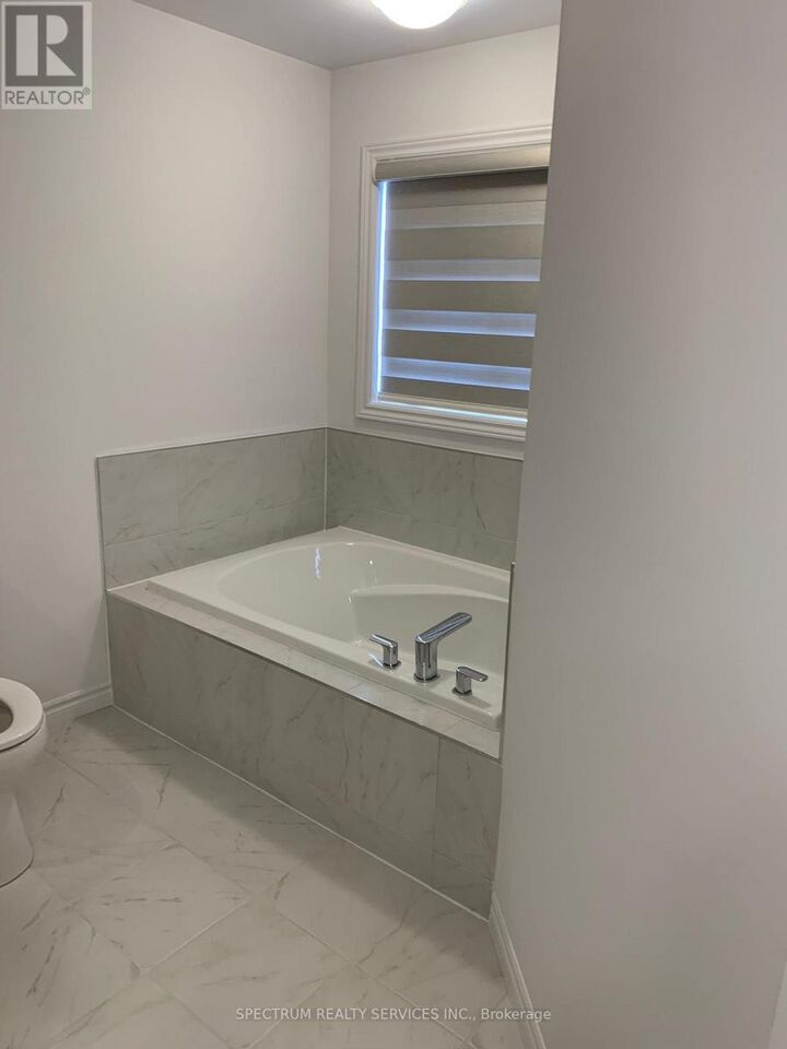 Property Photo:  41 Ladd Avenue  ON N3T 0T4 