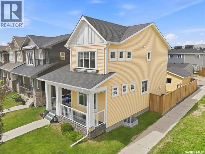 Property Photo:  187 Newton Way  SK S7V 0N6 