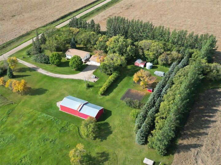 Photo de la propriété:  103057 13N Road  MB R0K 1G0 