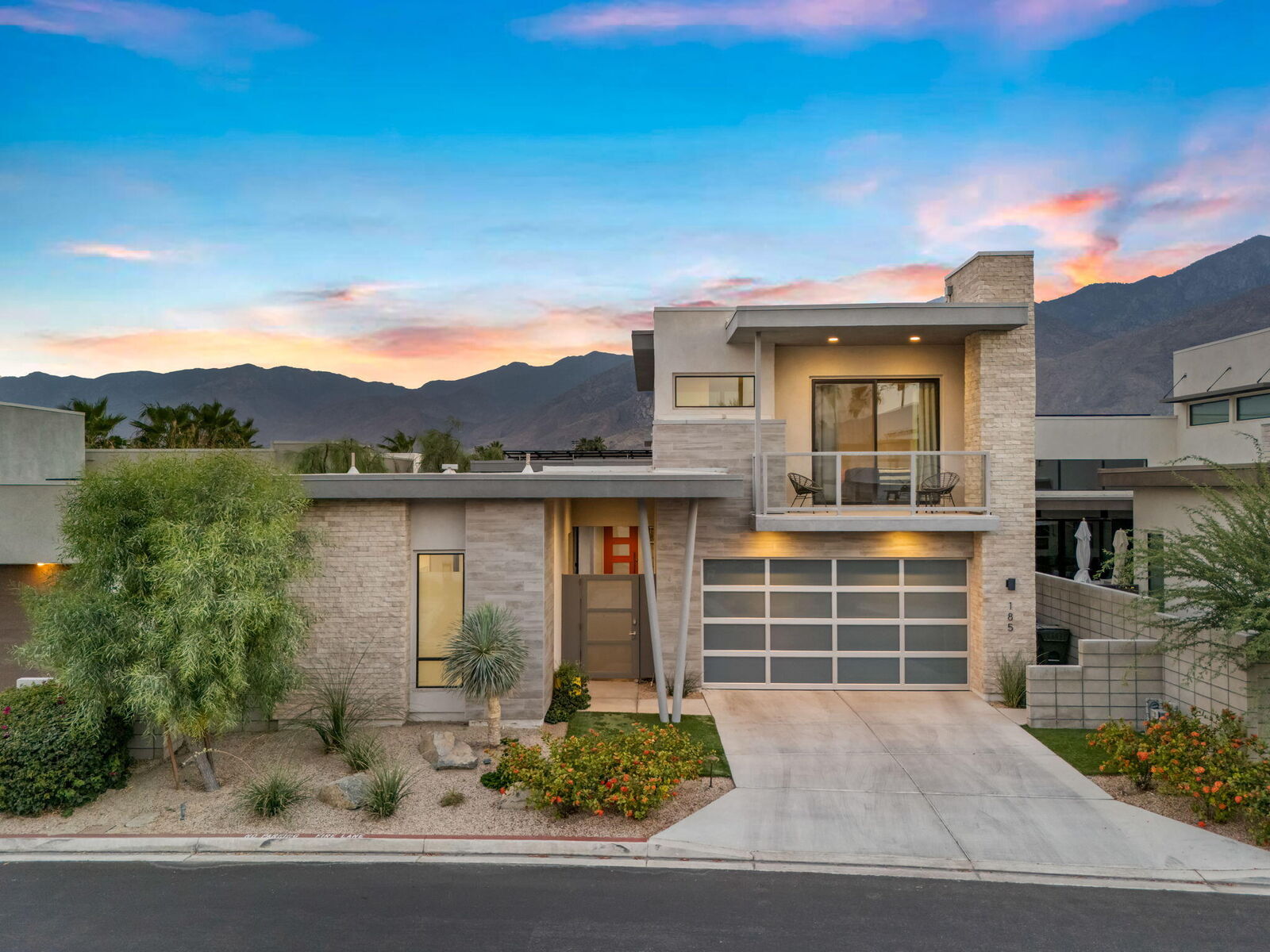 Property Photo: 185 Vibe Way CA 92262
