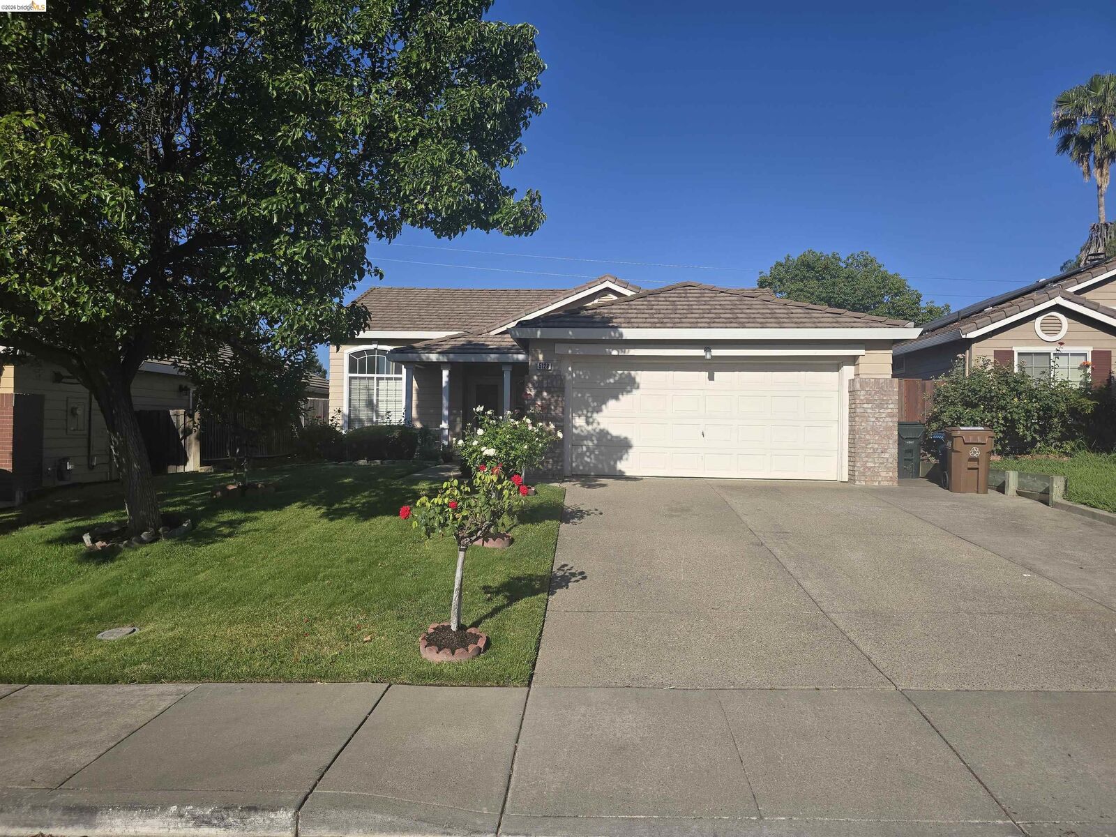 Property Photo:  5128 Hereford Ct  CA 94531 