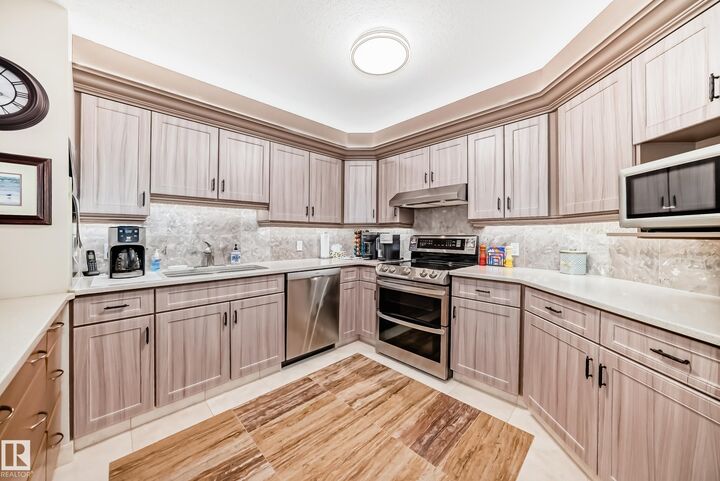 Property Photo:  3 Perron Street 512  AB T8N 5Z5 