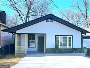 Property Photo:  1022 Mayson Turner Road NW  GA 30314 