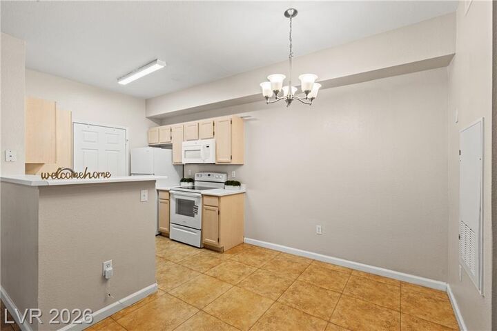 Property Photo: 231 West Horizon Ridge Parkway 1118 NV 89012