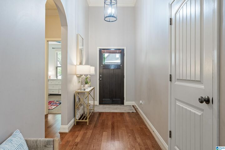 Property Photo: 5516 Park Side Circle AL 35244