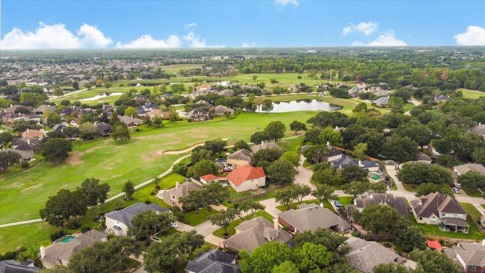 Property Photo:  5718 Oakmoss Trail  TX 77379 