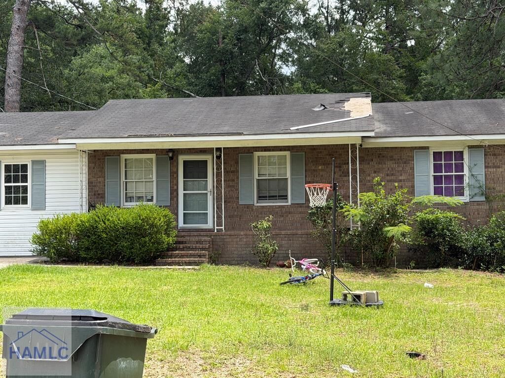 Property Photo: 552 Colegrove Drive GA 30401