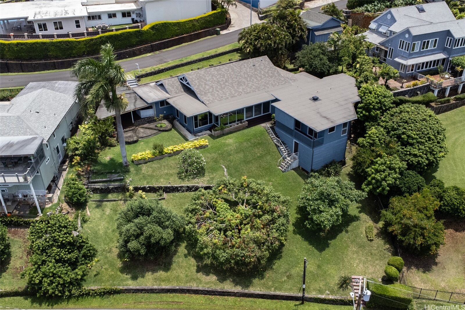 Property Photo:  3233 Pacific Heights Road  HI 96813 
