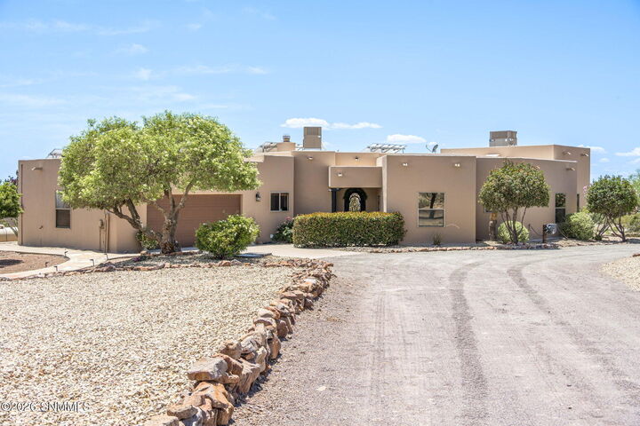 Property Photo:  5006 Apex Mine Road  NM 88011 