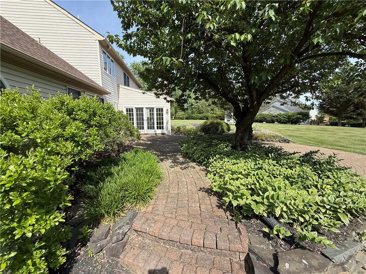 Property Photo:  4114 Rochelle Drive  PA 18104 
