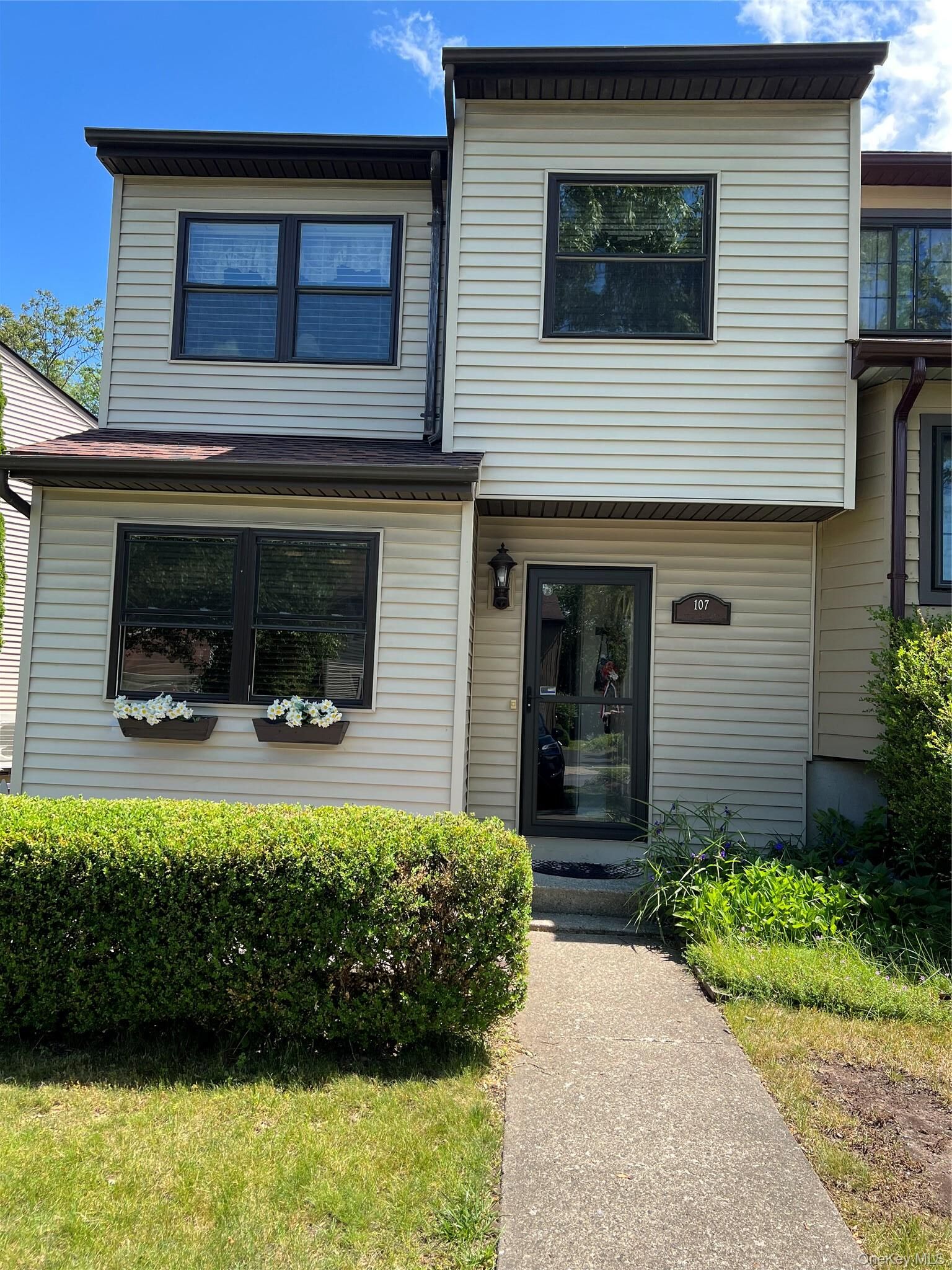 Property Photo: 107 Sterling Place 107 NY 12528
